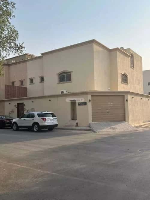 فيلا 300 متر مربع واجهة شمالية ب 7 غرف الريان، شرق الرياض، الرياض