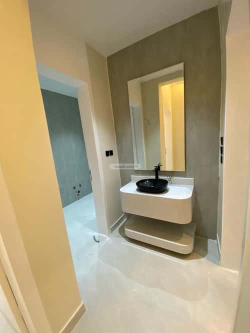 شقة ب 7 غرف الوسام، خميس مشيط