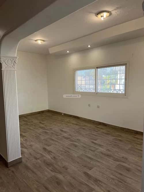 Villa 1425.349 SQM Facing West with 5 Bedrooms Ar-Rabwah, Central Riyadh, Riyadh