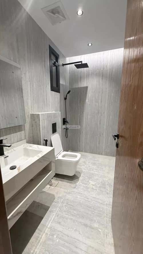 Floor 370 SQM with 6 bedrooms السلام، المدينة المنورة