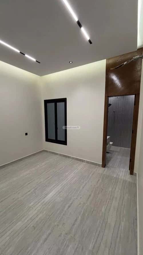 Floor 352 SQM with 7 bedrooms السلام، المدينة المنورة