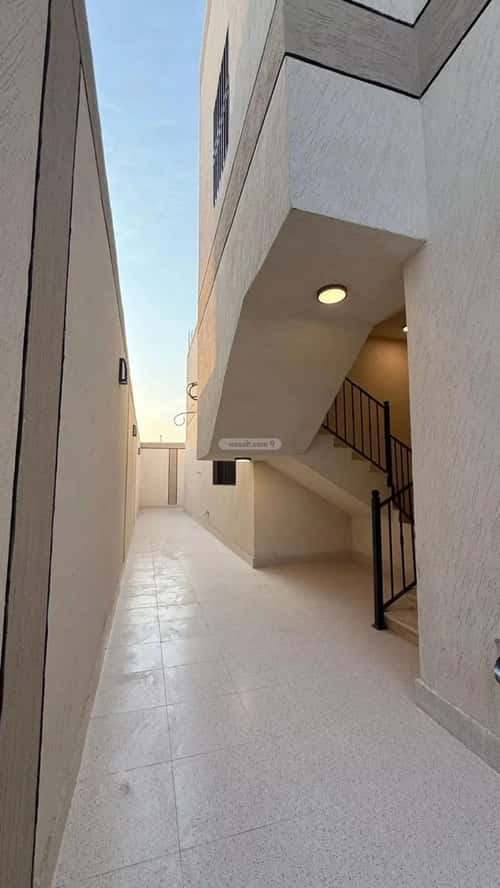 Floor 296 SQM with 7 bedrooms السلام، المدينة المنورة