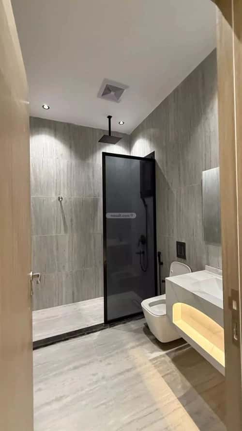 Floor 372 SQM with 6 Bedrooms Al Salam, Madinah