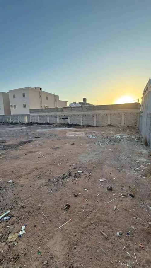 أرض 348 متر مربع جنوبية على شارع 14م الملك فهد، المدينة المنورة