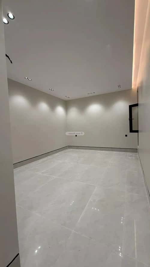 Floor 318 SQM with 5 bedrooms السلام، المدينة المنورة