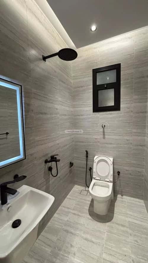 Apartment with 5 bedrooms الدفاع، المدينة المنورة