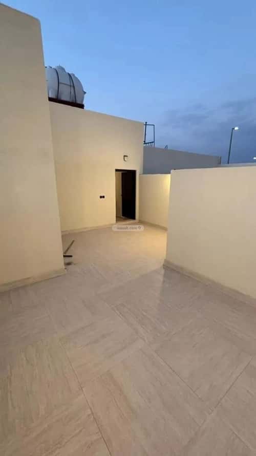 Floor 270 SQM with 5 Bedrooms Haya Nabla, Madinah