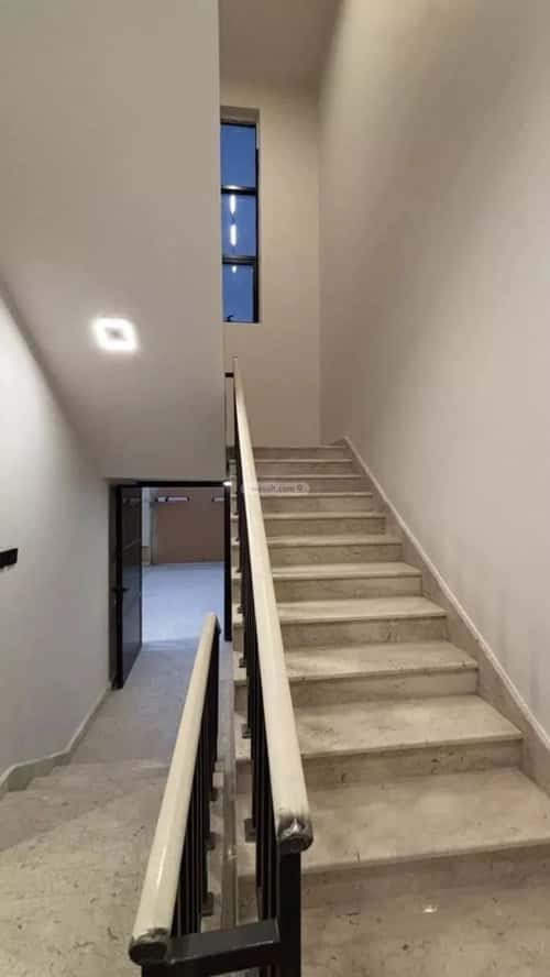 دور 300 متر مربع ب 5 غرف نبلاء، المدينة المنورة