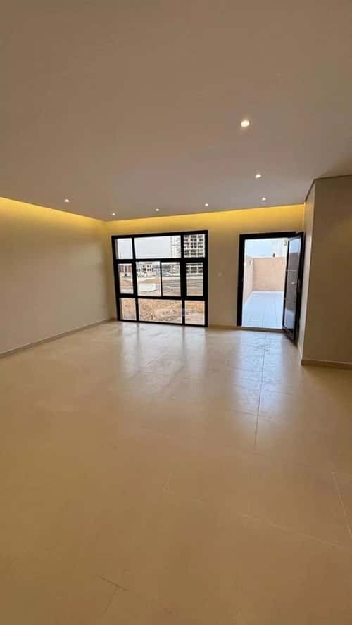 Villa 382 SQM facing East on 14m width street شوران، المدينة المنورة