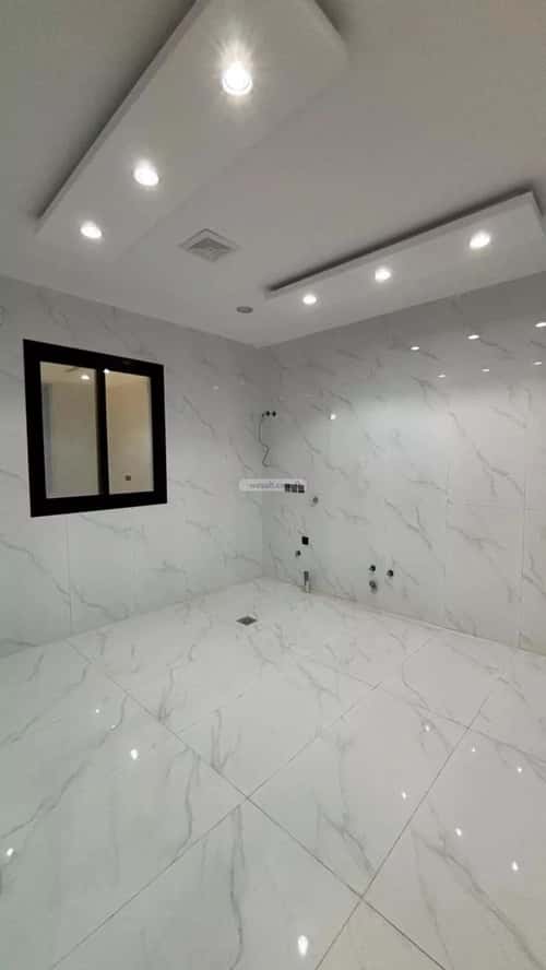 دور 312 متر مربع ب 5 غرف الدفاع، المدينة المنورة