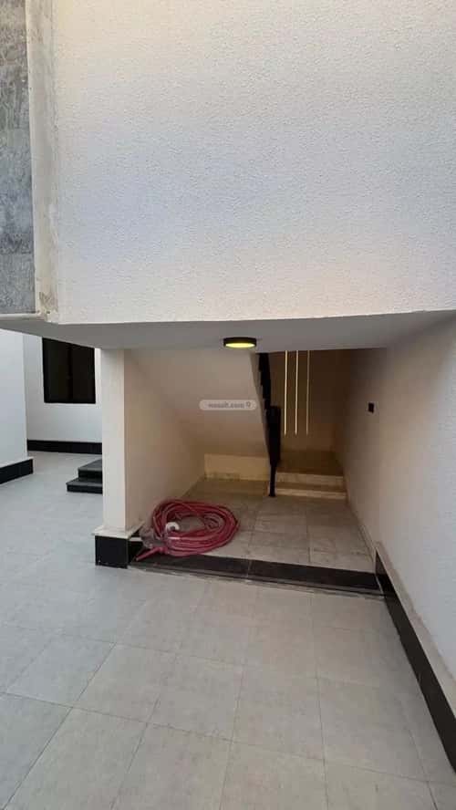 Floor 300 SQM with 5 Bedrooms Al Wizarat, Madinah