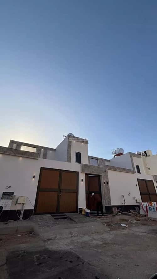 Floor 300 SQM with 5 Bedrooms Al Wizarat, Madinah