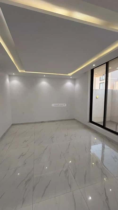 فيلا 230 متر مربع شمالية على شارع 16م نبلاء، المدينة المنورة