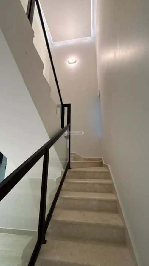 Apartment with 4 Bedrooms Hay Al Mubaoth, Madinah