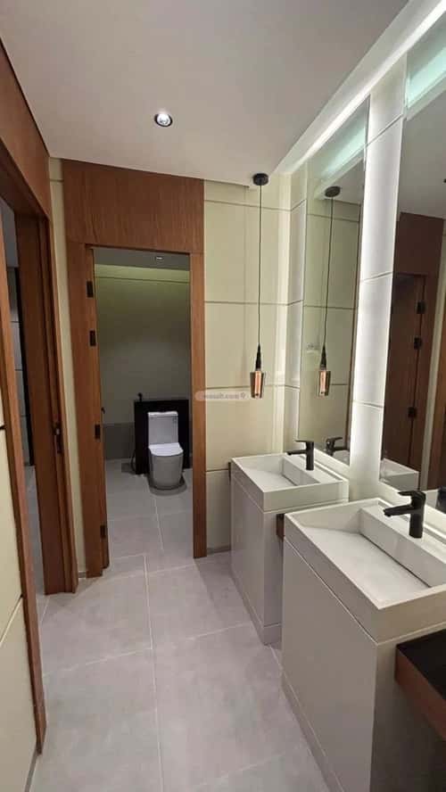 6 bedroom villa in Al Rawabi