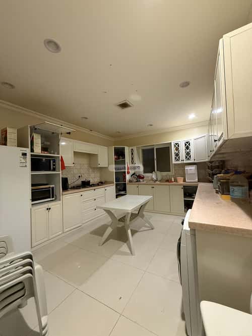 شقة ب 5 غرف Ar-Rawabi, East Riyadh, Riyadh