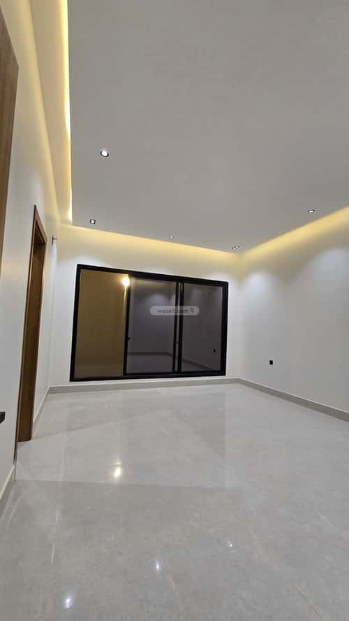 Floor 169 SQM with 6 bedrooms أحد، جنوب الرياض، الرياض