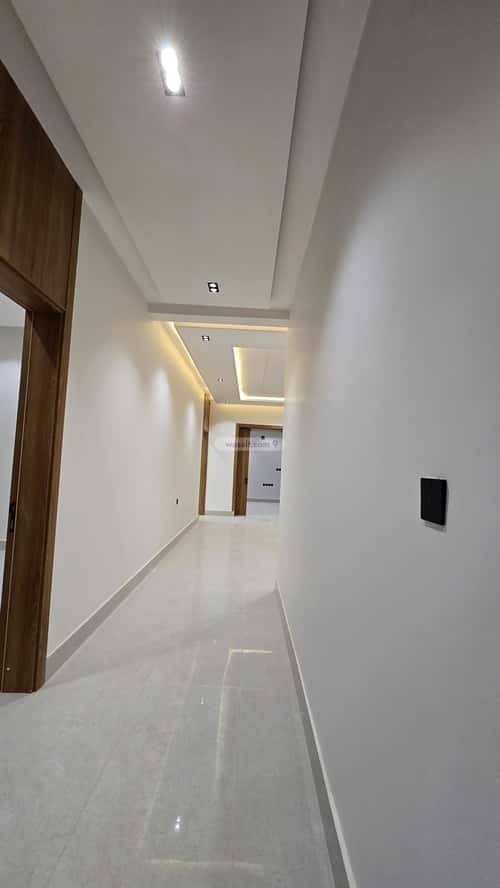 Floor 169 SQM with 6 bedrooms أحد، جنوب الرياض، الرياض