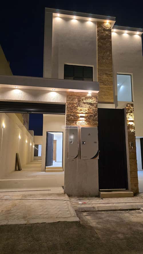 Floor 169 SQM with 6 bedrooms أحد، جنوب الرياض، الرياض