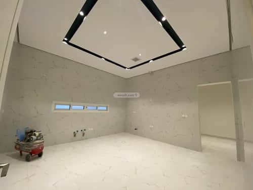 6 bedroom villa in Al Mahdiyyah