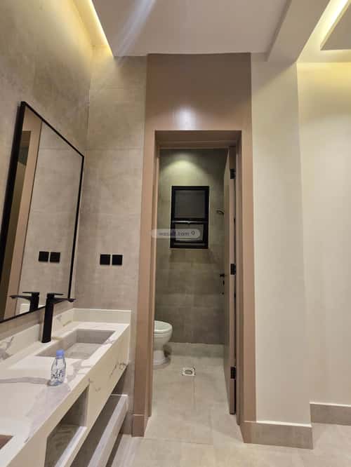 Floor 169 SQM with 6 bedrooms أحد، جنوب الرياض، الرياض