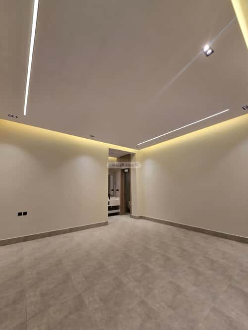 Floor 169 SQM with 6 bedrooms أحد، جنوب الرياض، الرياض