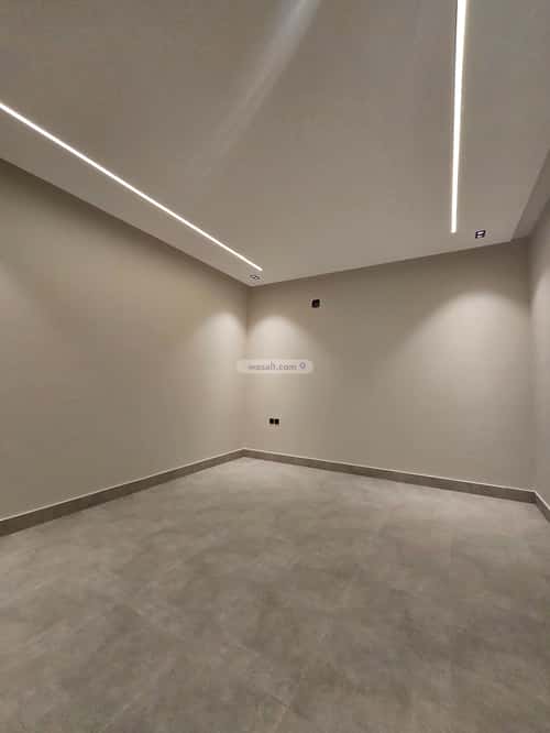 Floor 169 SQM with 6 bedrooms أحد، جنوب الرياض، الرياض