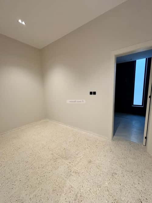 5 bedroom villa in Al Mahdiyyah