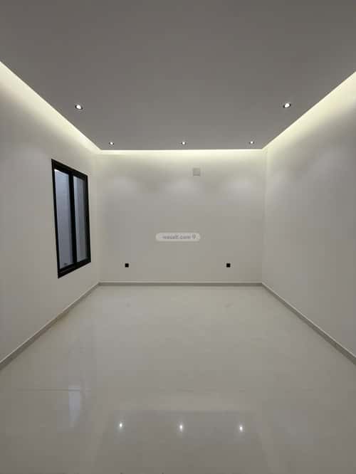 Floor with 5 Bedrooms Al-Janadriyah, East Riyadh, Riyadh