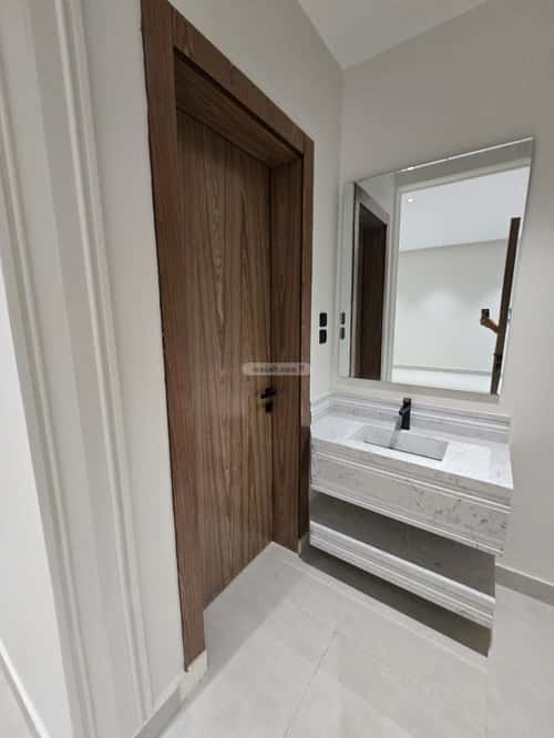 Apartment 257 SQM with 6 Bedrooms Al Wasam, East Riyadh, Riyadh