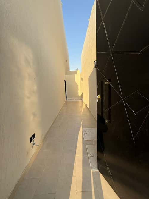 Apartment with 4 Bedrooms Al-Janadriyah, East Riyadh, Riyadh