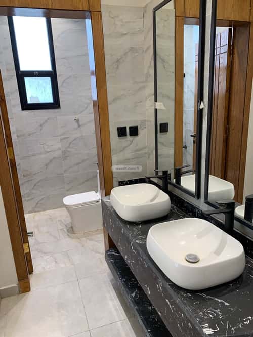 شقة 5 غرف في الجنادرية