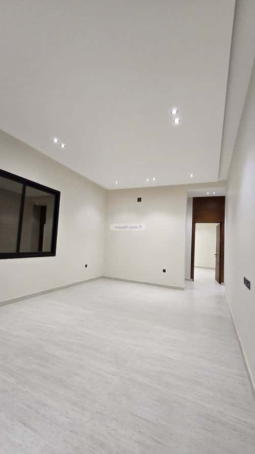 Floor 246 SQM with 9 bedrooms أحد، جنوب الرياض، الرياض