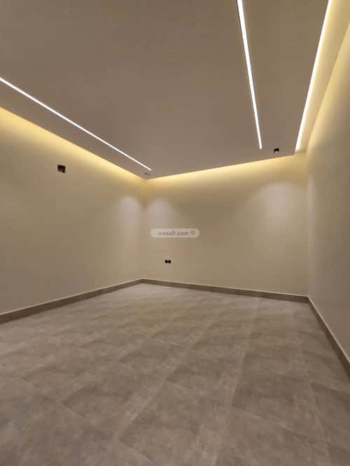 Floor 246 SQM with 9 bedrooms أحد، جنوب الرياض، الرياض