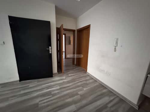 Apartment with 3 Bedrooms Al-Qadisiyah, East Riyadh, Riyadh