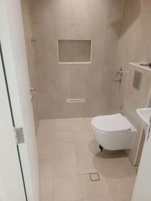 Apartment with 3 Bedrooms Al-Andalus, East Riyadh, Riyadh