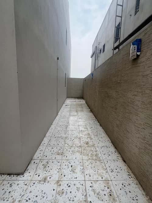 Apartment with 5 Bedrooms Ar Rawdah, Abu Arish - 'Abu Earish