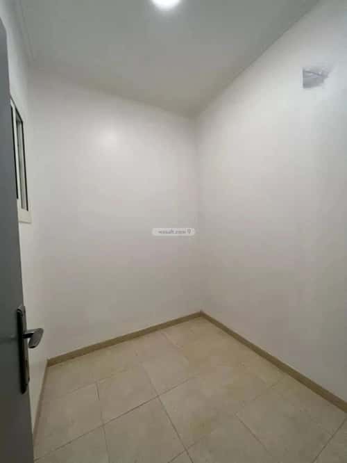Villa 437 SQM facing West on 20m width street الحمراء، شرق الرياض، الرياض