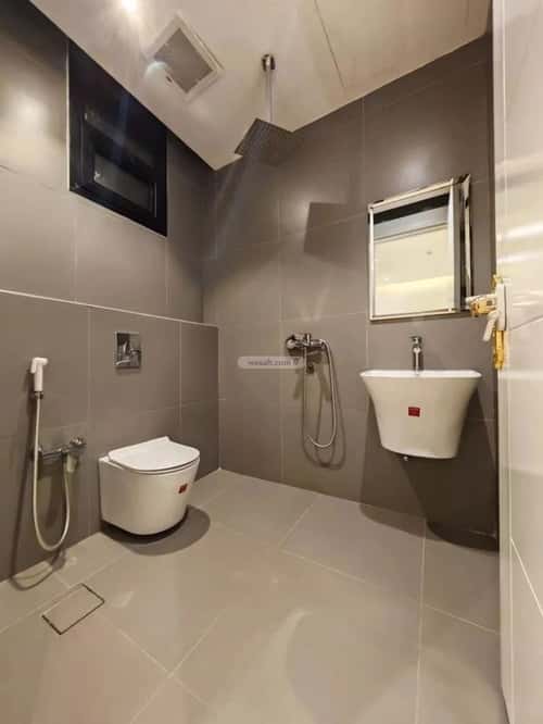 شقة 3 غرف في العارض