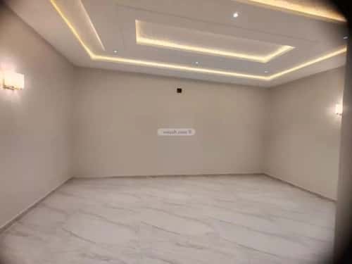 فيلا 300 متر مربع شمالية على شارع 15م العارض، شمال الرياض، الرياض