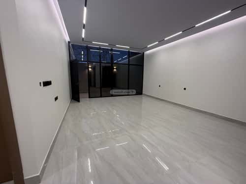 Floor 269 SQM with 5 bedrooms البيان، شرق الرياض، الرياض