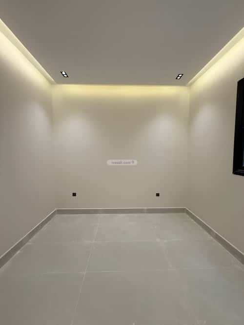 3 bedroom floor in Al Rimal