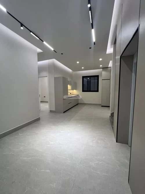Villa 262 SQM Facing South on 15m Width Street Al-Yarmuk, East Riyadh, Riyadh