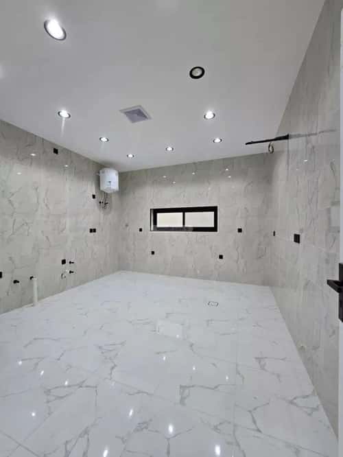 Villa 306 SQM facing East on 20m width street الرحاب، الطائف