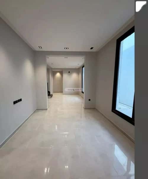 Apartment with 5 Bedrooms Al-Janadriyah, East Riyadh, Riyadh