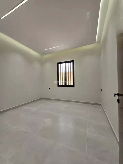 Floor 187 SQM with 6 Bedrooms Al Maamoura, Khamis Mushait