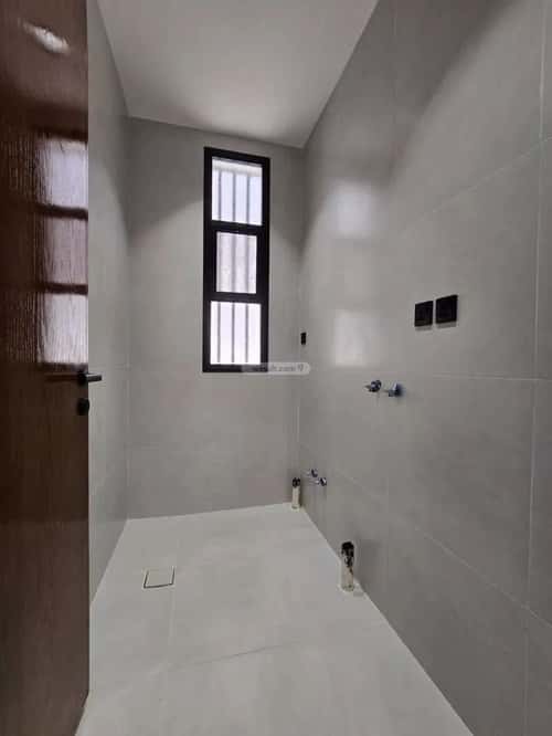 Floor 187 SQM with 6 bedrooms المعمورة، خميس مشيط