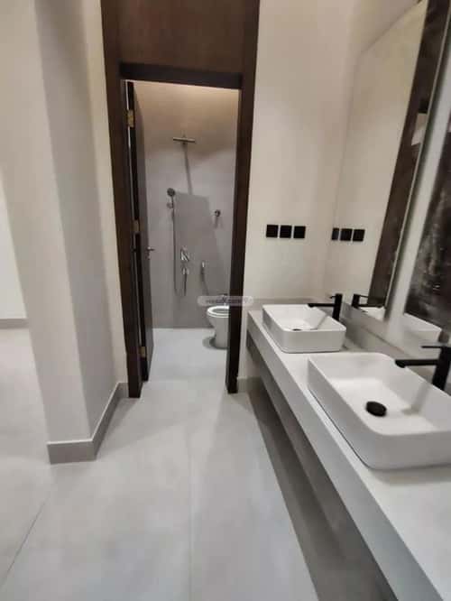 شقة ب 6 غرف المعارض، خميس مشيط