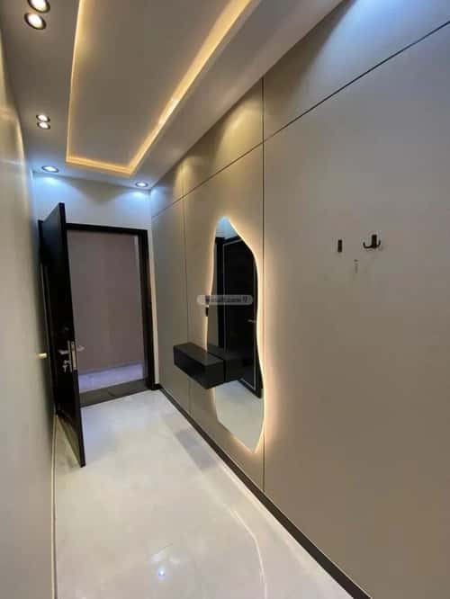 Apartment with 6 Bedrooms Al-Yarmouk, Khamis Mushait