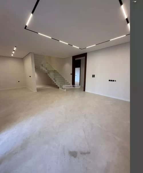 Apartment with 6 Bedrooms Al-Janadriyah, East Riyadh, Riyadh